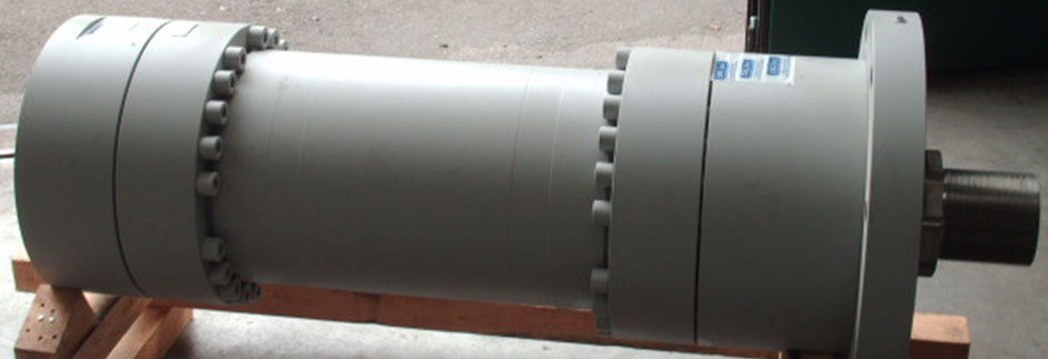 Cylinder ISO 6022 bore Ø320 for aluminium extrusion press